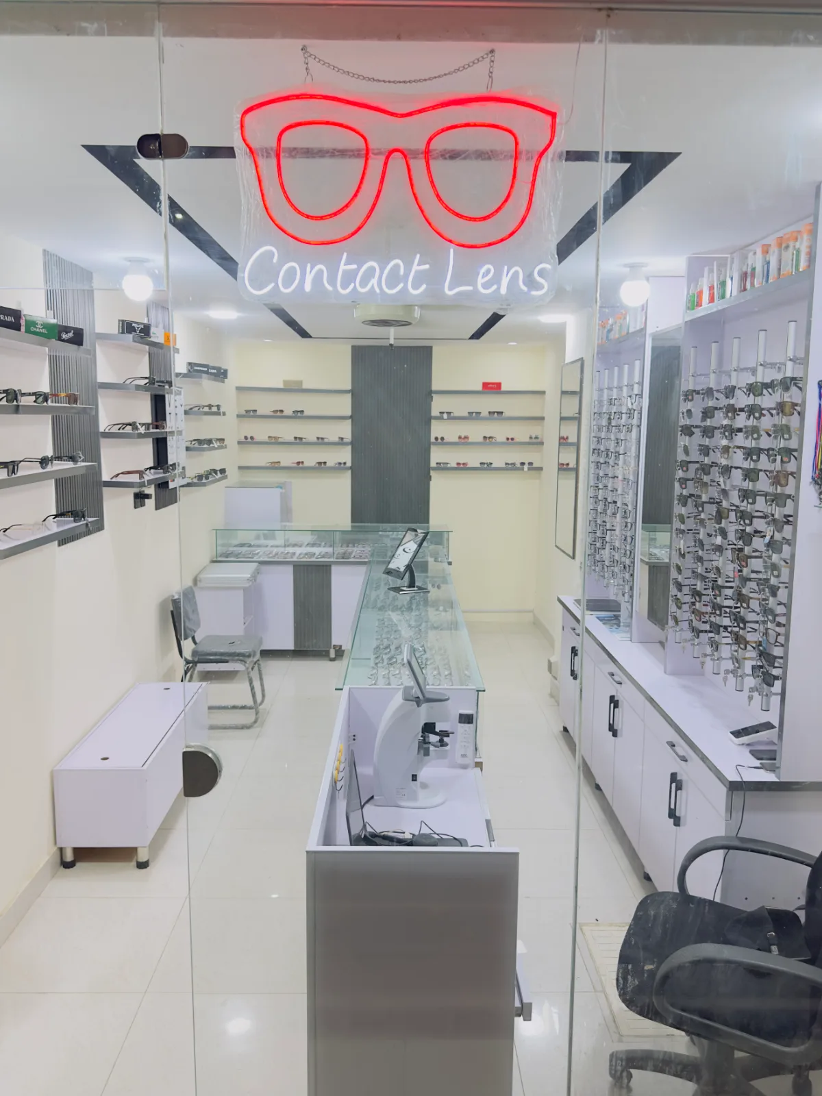 Ahmad Optical  — shop photo 3, B-17 Islamabad