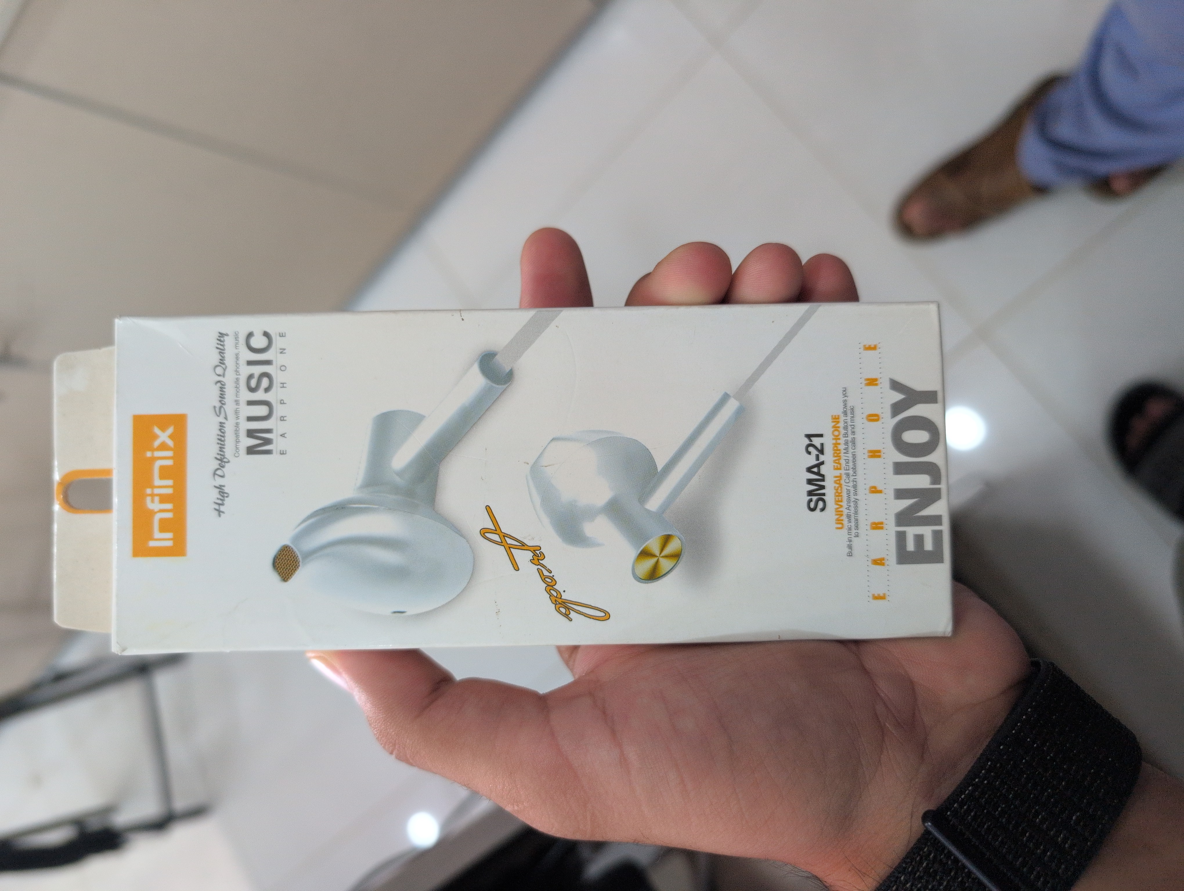 Infinix Music Earphone (SMA-21) — available at JS mobile and computer , B-17 Islamabad