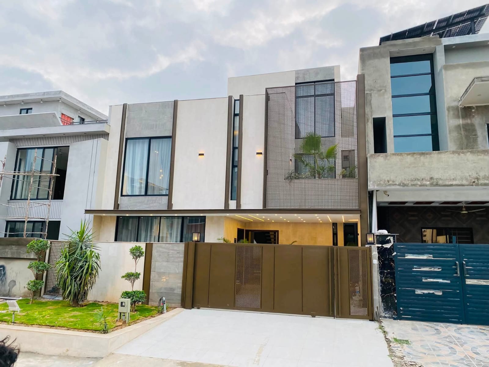 10 Marla Plot — Plot 900 scries , Block C1 BLOCK — Multi Gardens B-17 — available at Space Finder Real state , B-17 Islamabad